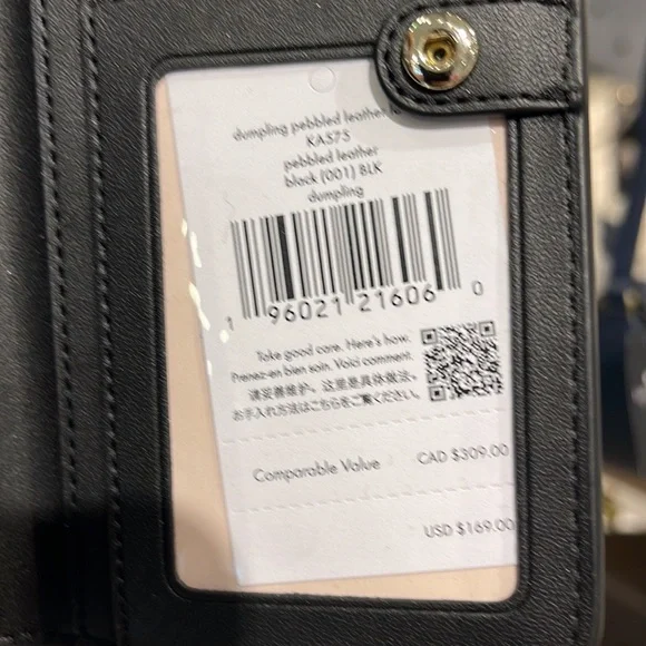 Kate Spade Dumpling Large Slim Bifold Wallet 
COLOR: Black - Picture 4 of 16